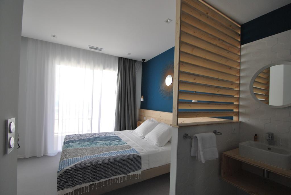 Hotel Cafe Miramar 勒格罗-迪鲁瓦 外观 照片